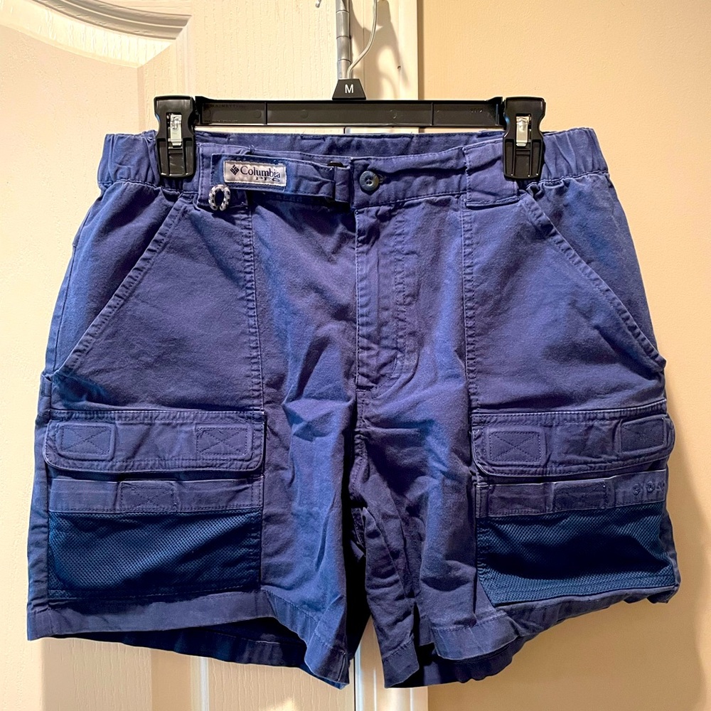 Columbia PFG navy shorts